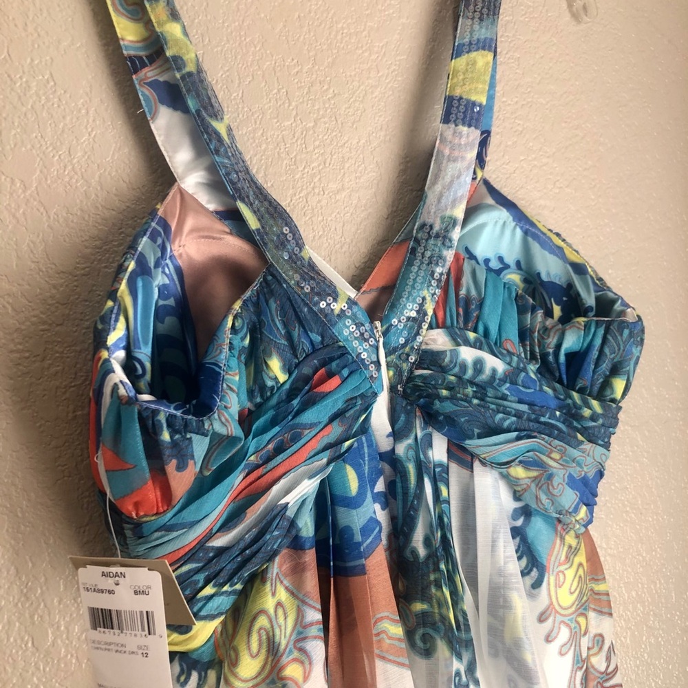 NWT Aidan Mattox Semi Formal gown